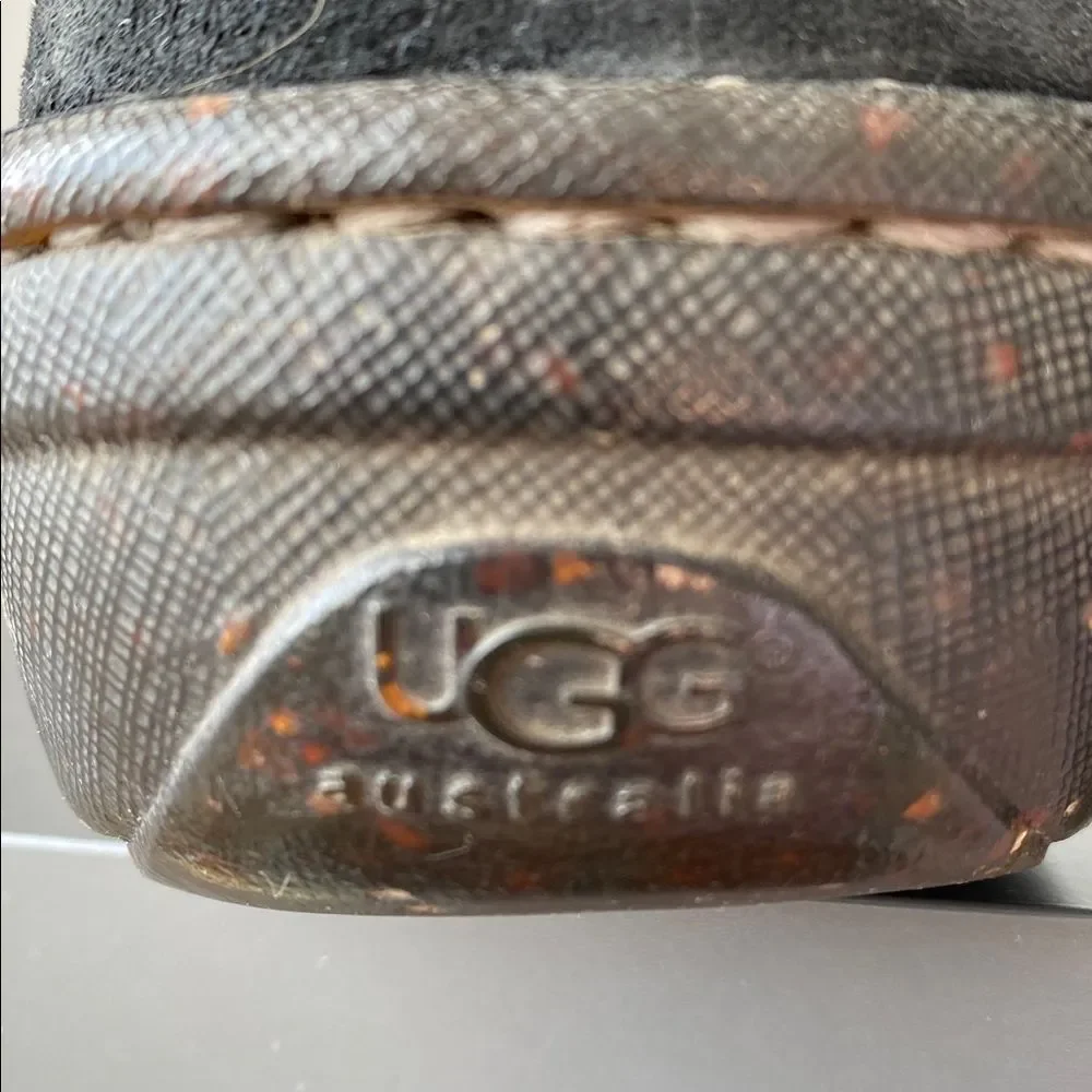 UGG step out